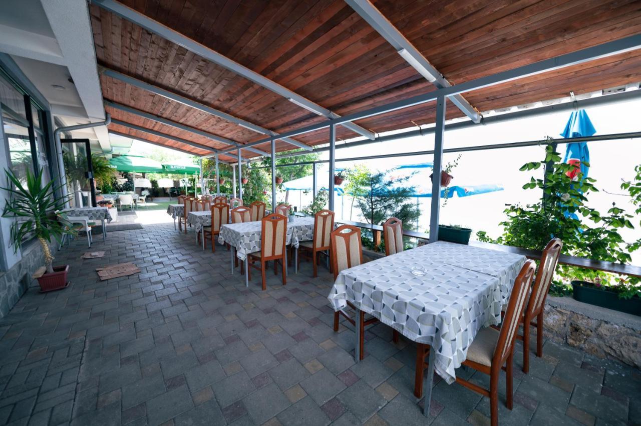 Hotel Holiday-M Ohrid Luaran gambar