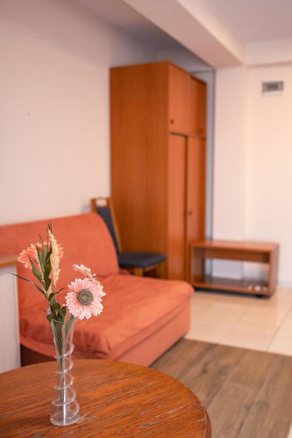 Hotel Holiday-M Ohrid Luaran gambar