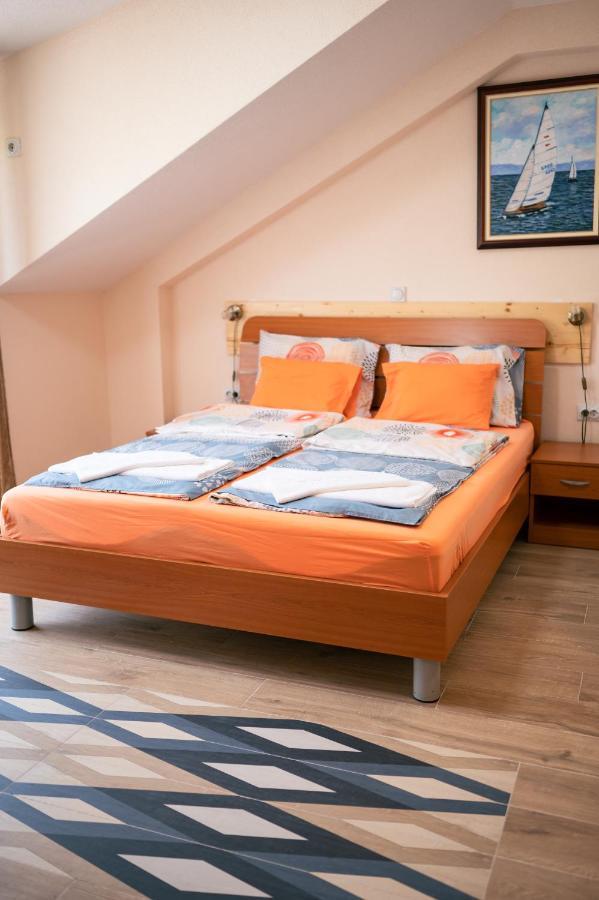 Hotel Holiday-M Ohrid Luaran gambar