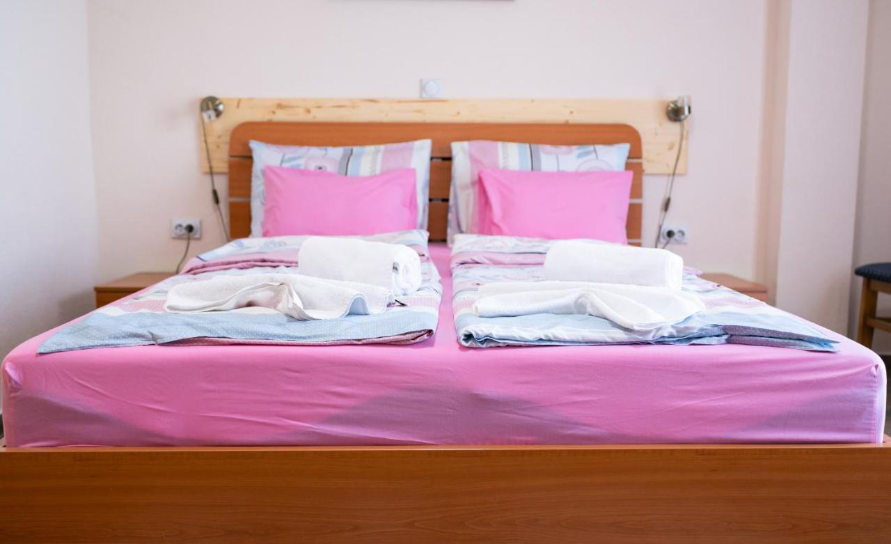Hotel Holiday-M Ohrid Luaran gambar